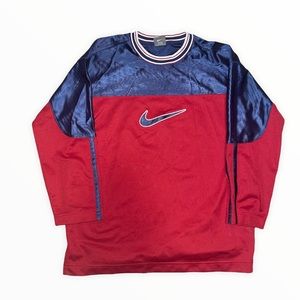 2000s Nike 3/4 Length Sleeve Tee